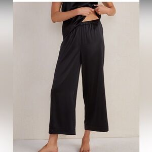 Haven Well Within Black Pajama Set